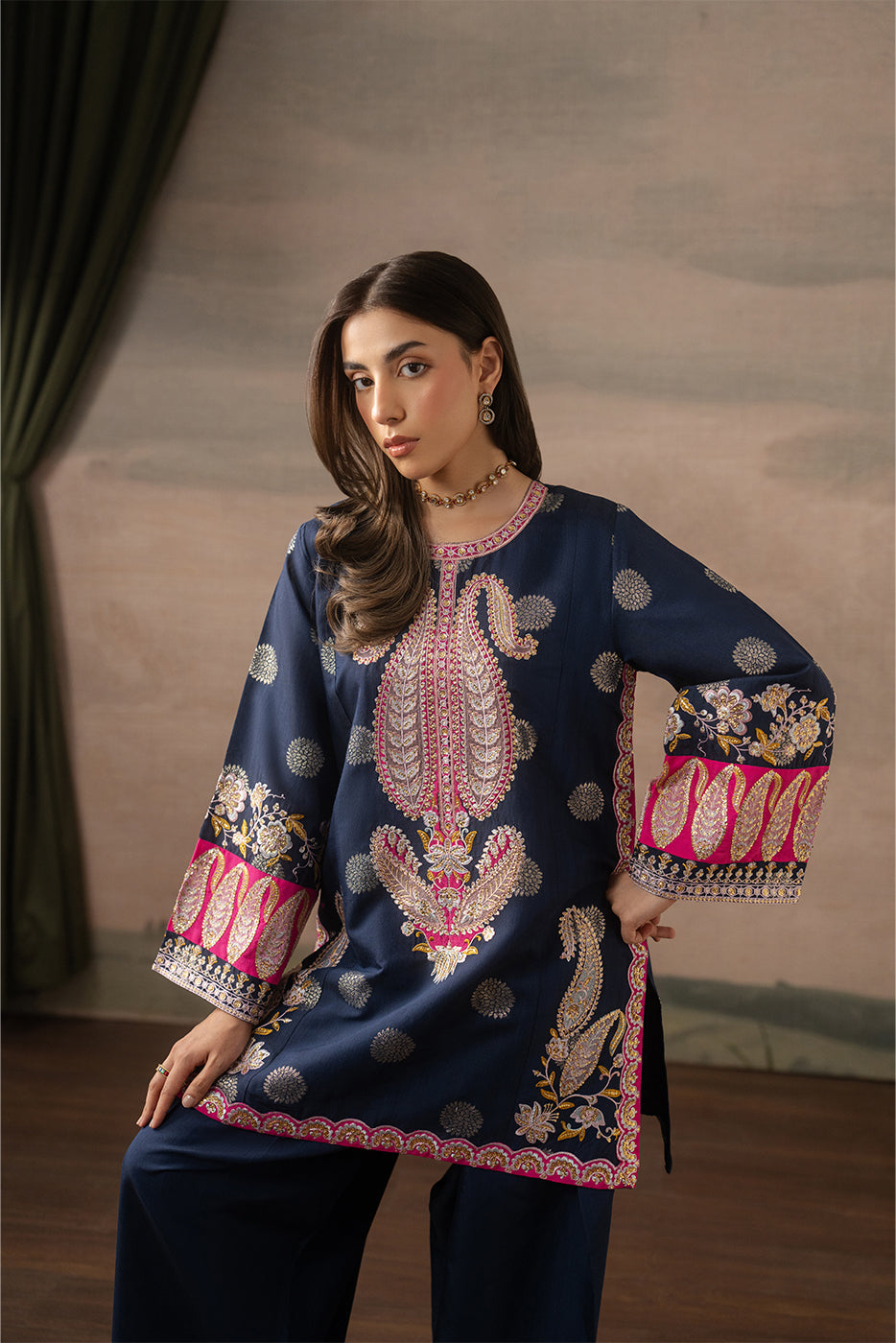 2 PIECE EMBROIDERED ZARI JACQUARD SUIT (LUXURY PRET)