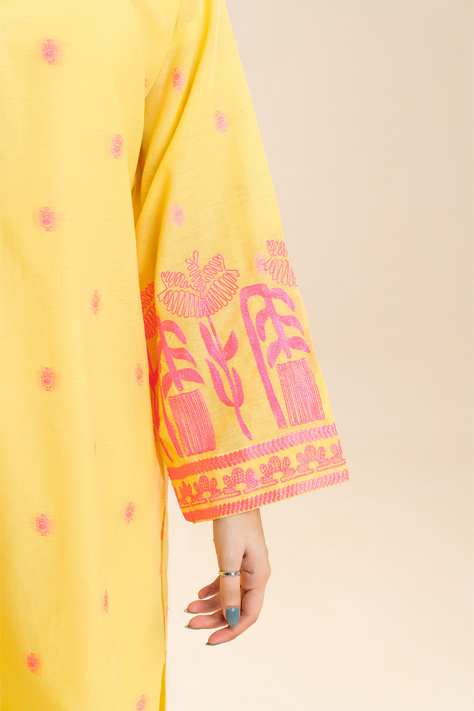 EMBROIDERED JACQUARD SHIRT (PRET)