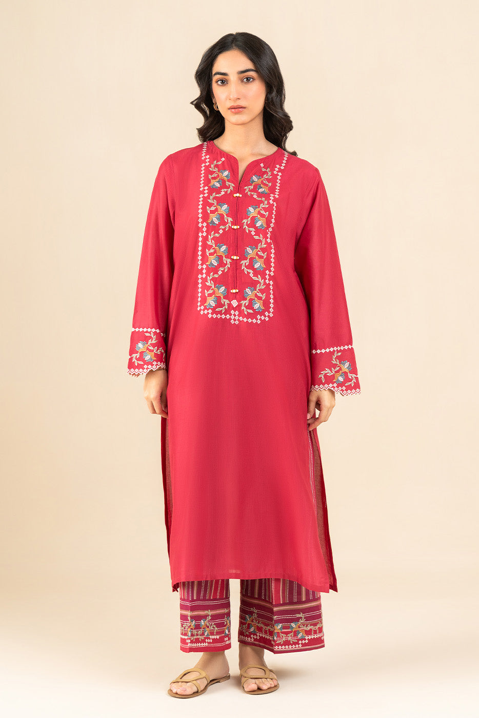 2 PIECE EMBROIDERED DORIA SUIT (PRET)