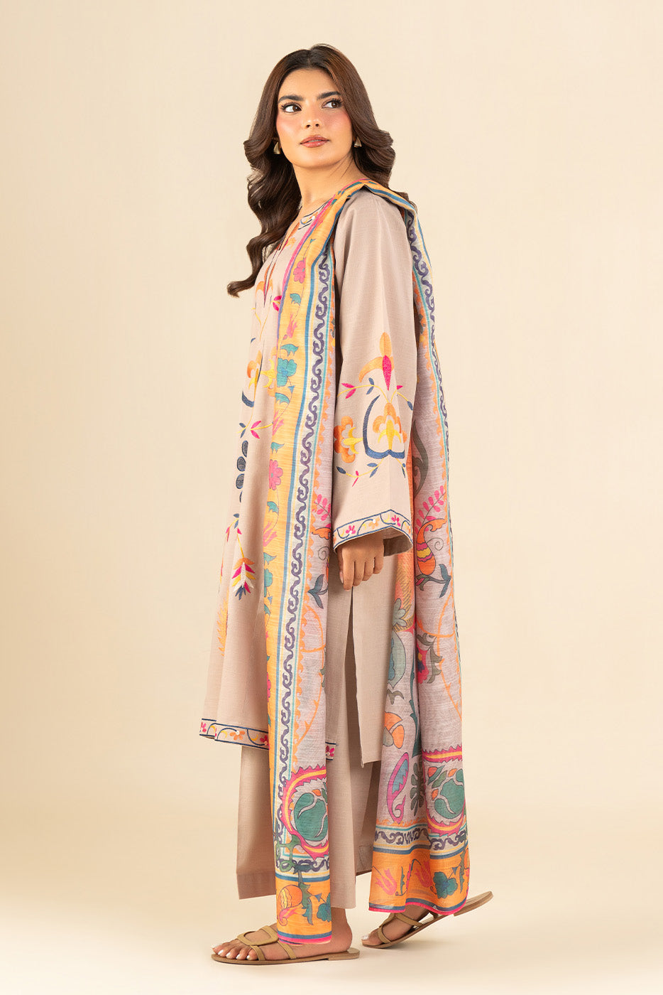 3 PIECE EMBROIDERED SLUB SUIT (PRET)