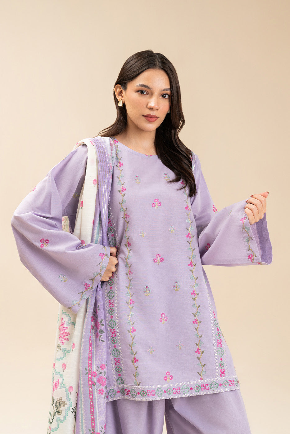 2 PIECE EMBROIDERED SLUB SUIT (PRET)