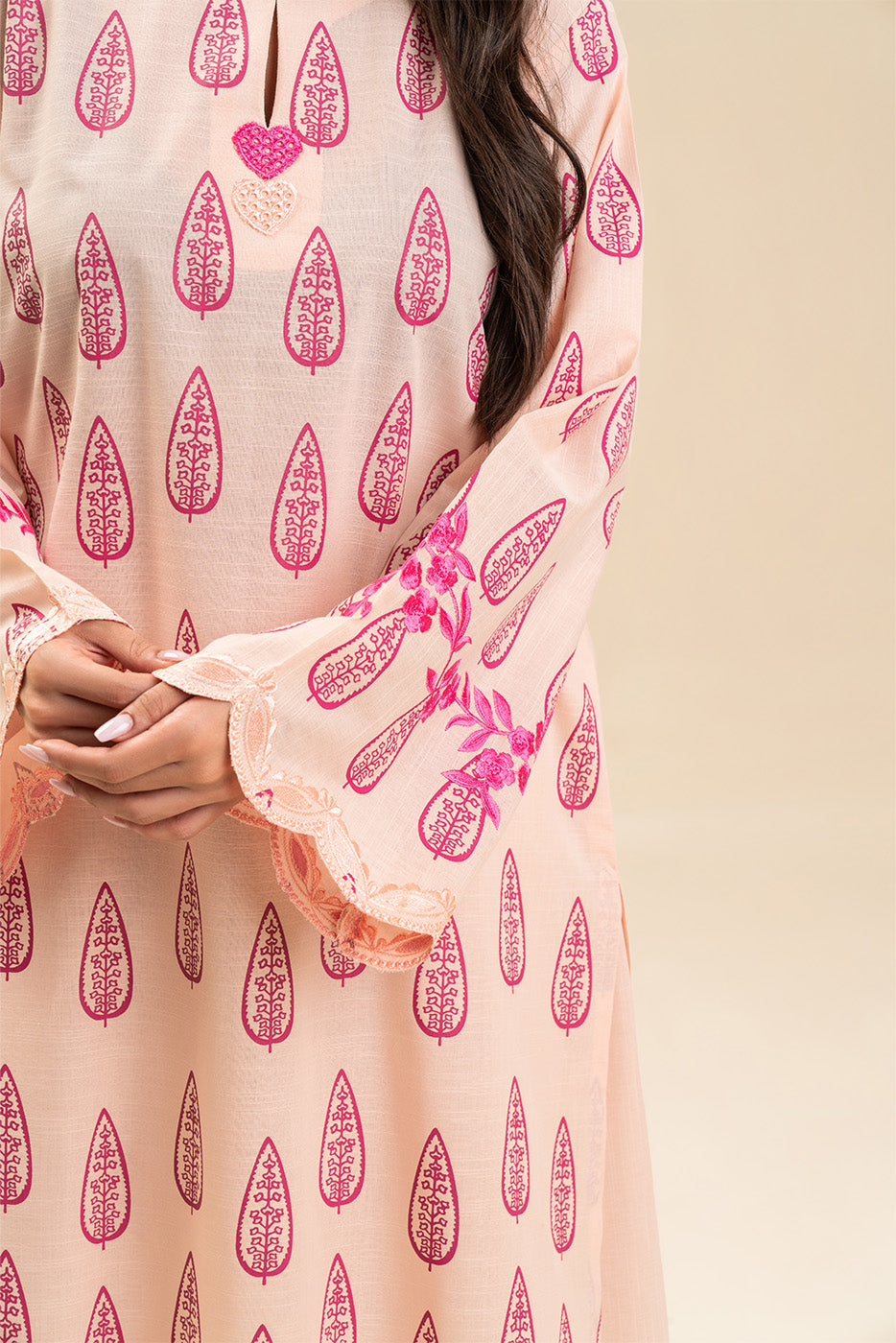 EMBROIDERED SLUB SHIRT (PRET)