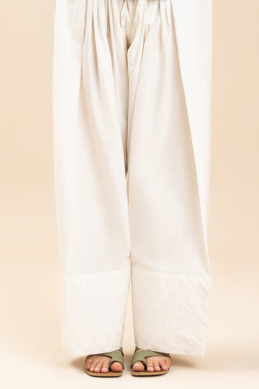 EMBROIDERED CAMBRIC BOTTOM (PRET)