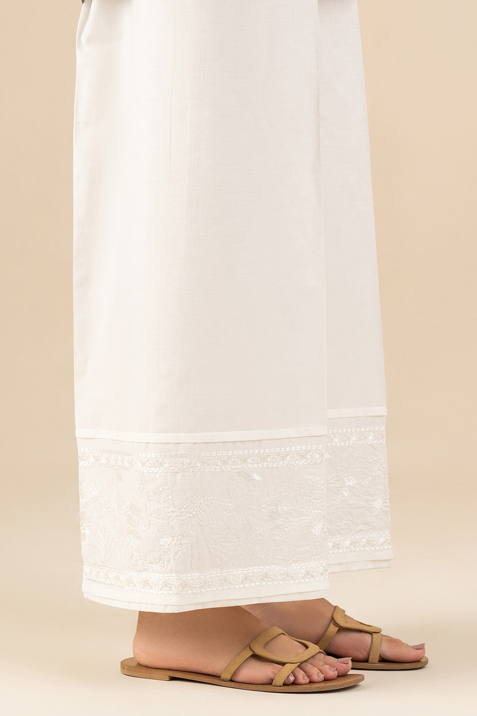 EMBROIDERED CULOTTE PANTS