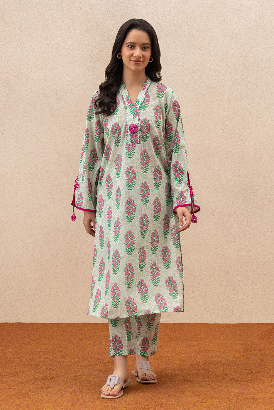 2 PIECE PRINTED LAWN SUIT (PRET)