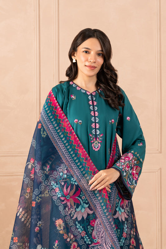 3 PIECE EMBROIDERED LAWN SUIT (HIGH CASUAL)