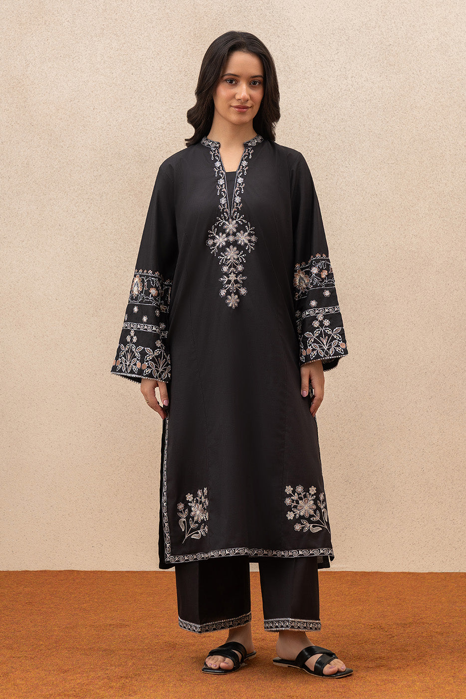 2 PIECE EMBROIDERED LAWN SUIT (PRET)