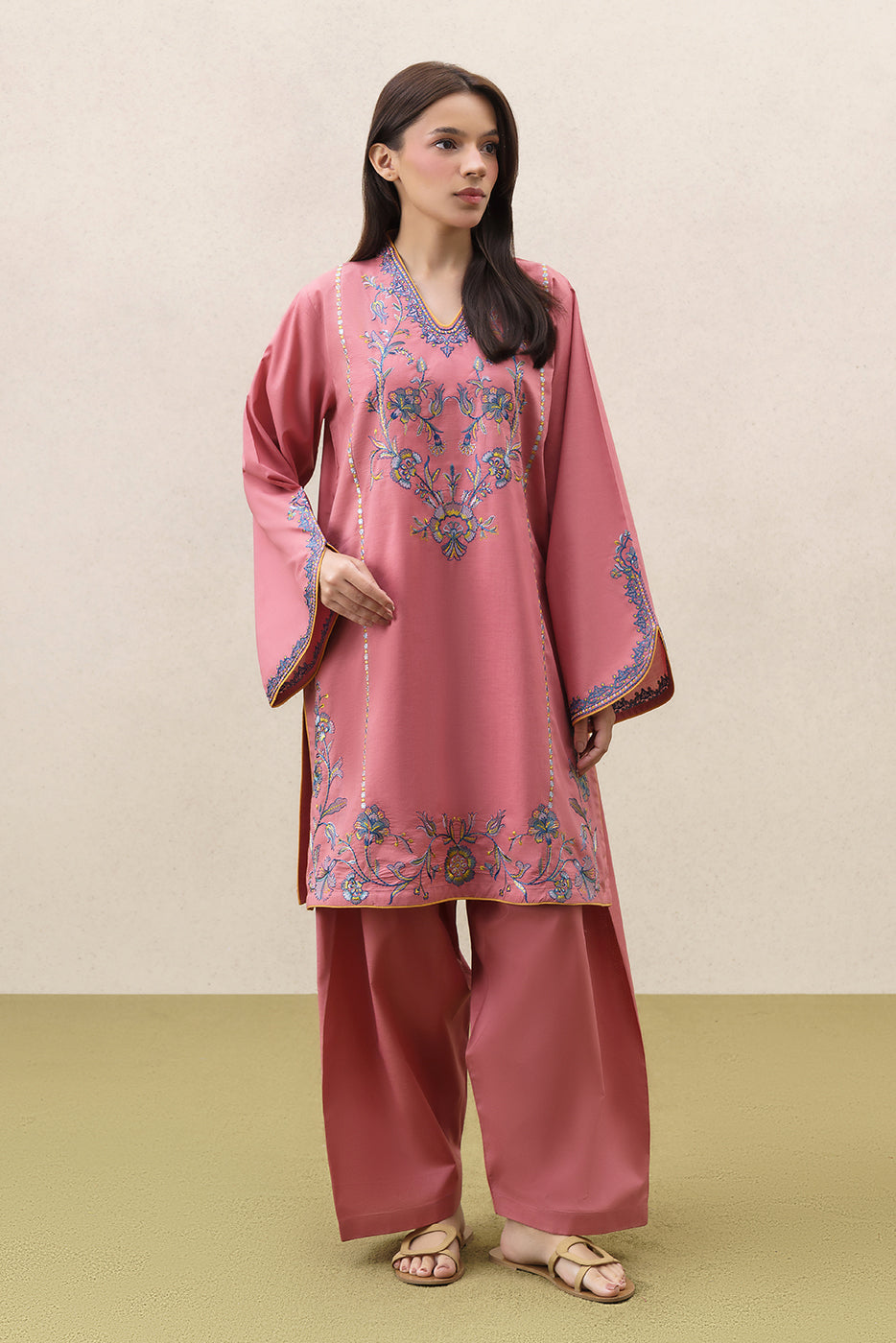 2 PIECE EMBROIDERED LAWN SUIT (PRET)