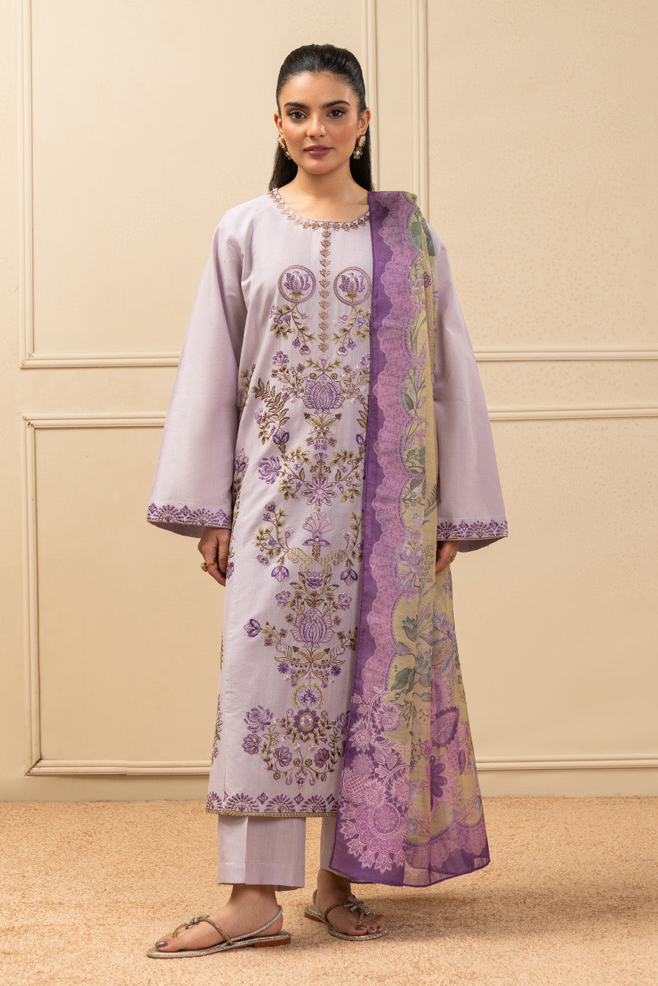 3 PIECE EMBROIDERED TEXTURED LAWN SUIT (PRET)