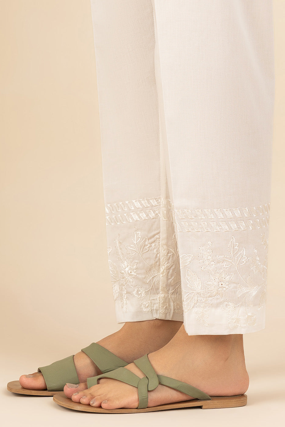 EMBROIDERED STRAIGHT PANTS