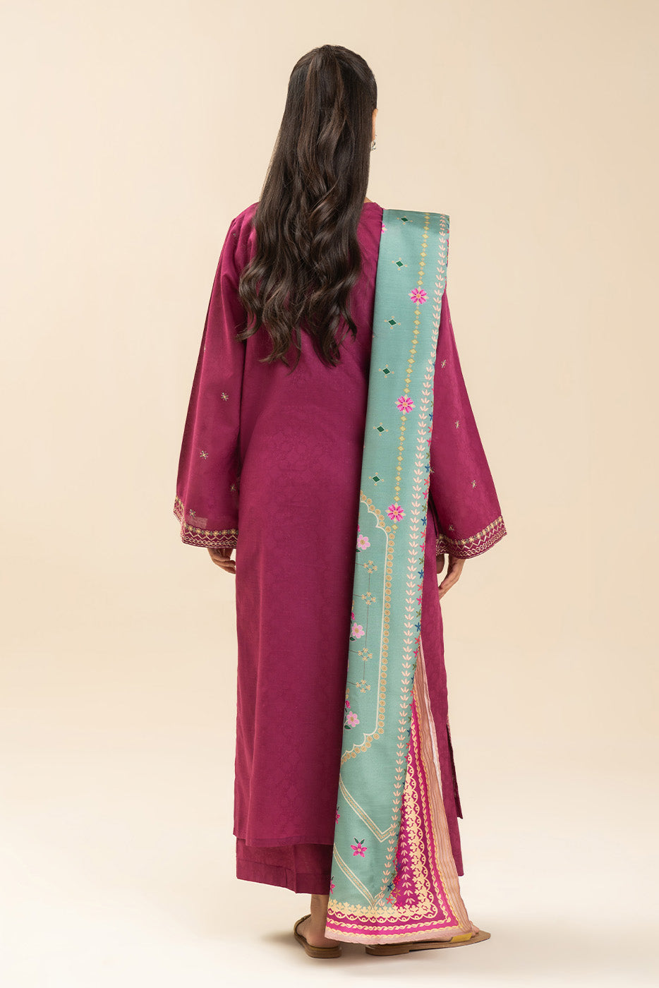 3 PIECE EMBROIDERED SELF JACQUARD SUIT (PRET)