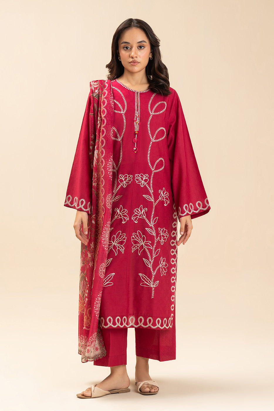 3 PIECE EMBROIDERED SELF JACQUARD SUIT (PRET)