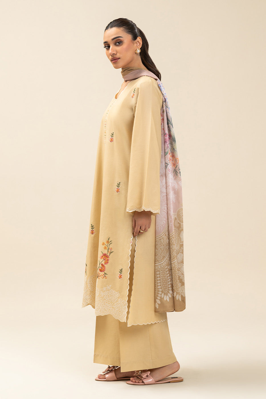 2 PIECE EMBROIDERED LAWN SUIT-BUTTER CREAM (UNSTITCHED)