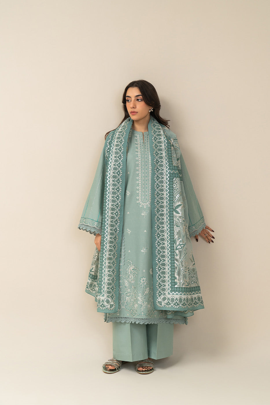 3 PIECE EMBROIDERED LAWN SUIT-FROSTY GLOW (UNSTITCHED)