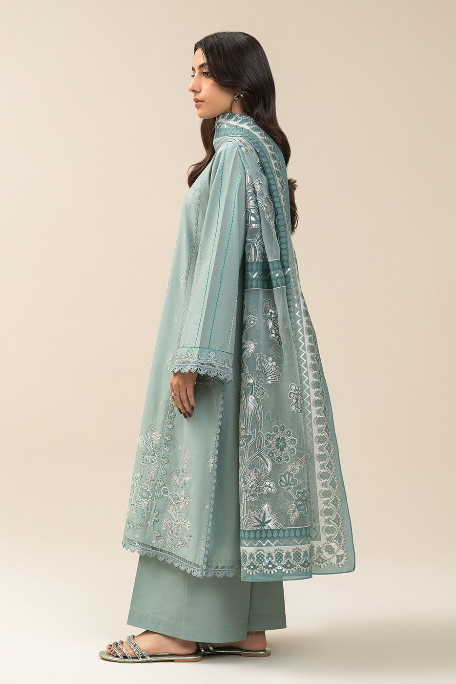 3 PIECE EMBROIDERED LAWN SUIT-FROSTY GLOW (UNSTITCHED)