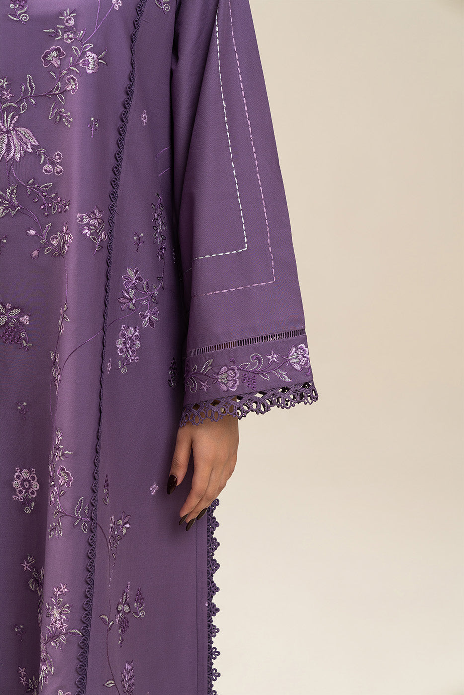 3 PIECE EMBROIDERED LAWN SUIT-LOGANBERRY (UNSTITCHED)