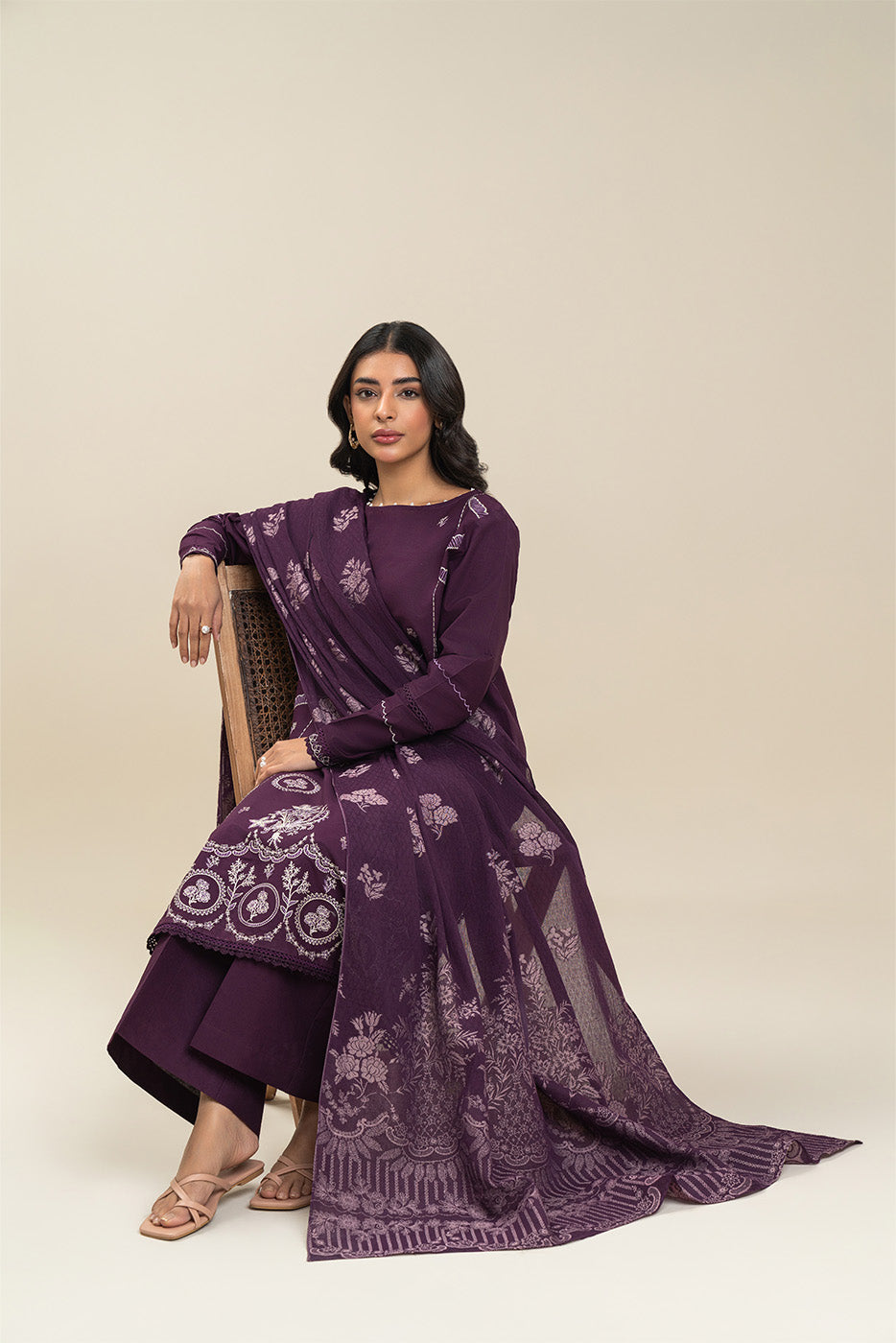 3 PIECE EMBROIDERED LAWN SUIT-PLUM FALLOUT (UNSTITCHED)