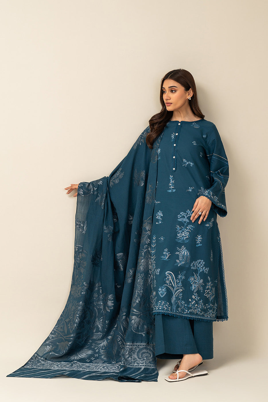 3 PIECE EMBROIDERED LAWN SUIT-IMPERIAL SEA (UNSTITCHED)