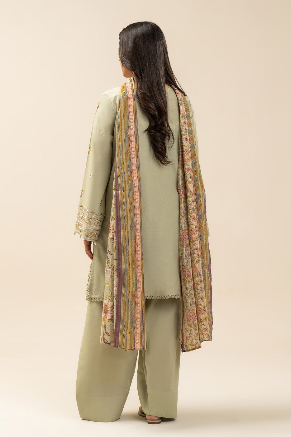 3 PIECE EMBROIDERED LAWN SUIT-VERDANT WHISPER (UNSTITCHED)