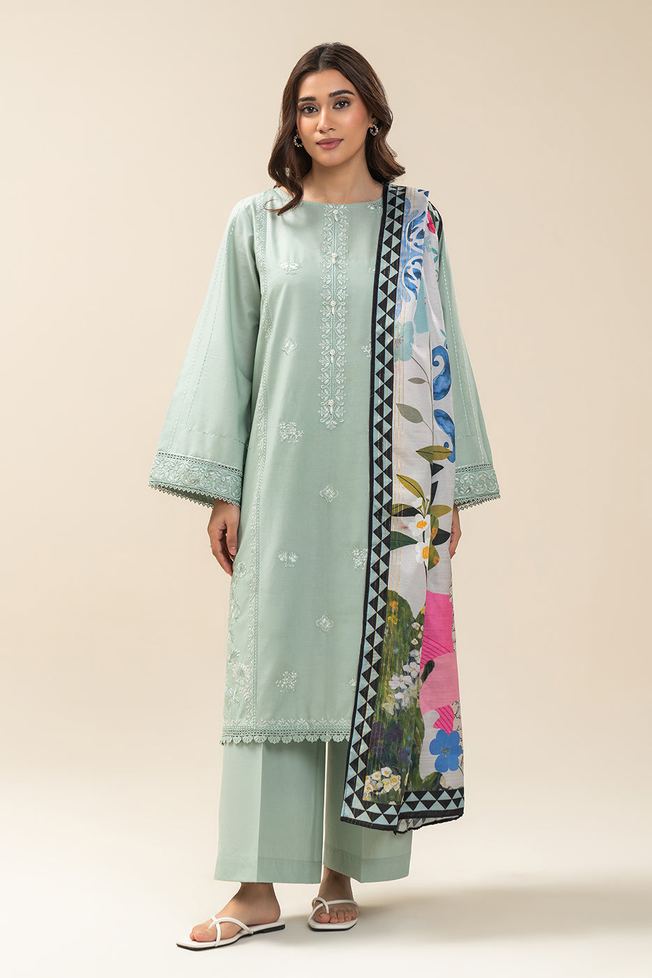 3 PIECE EMBROIDERED LAWN SUIT-MISTY JADE SUIT