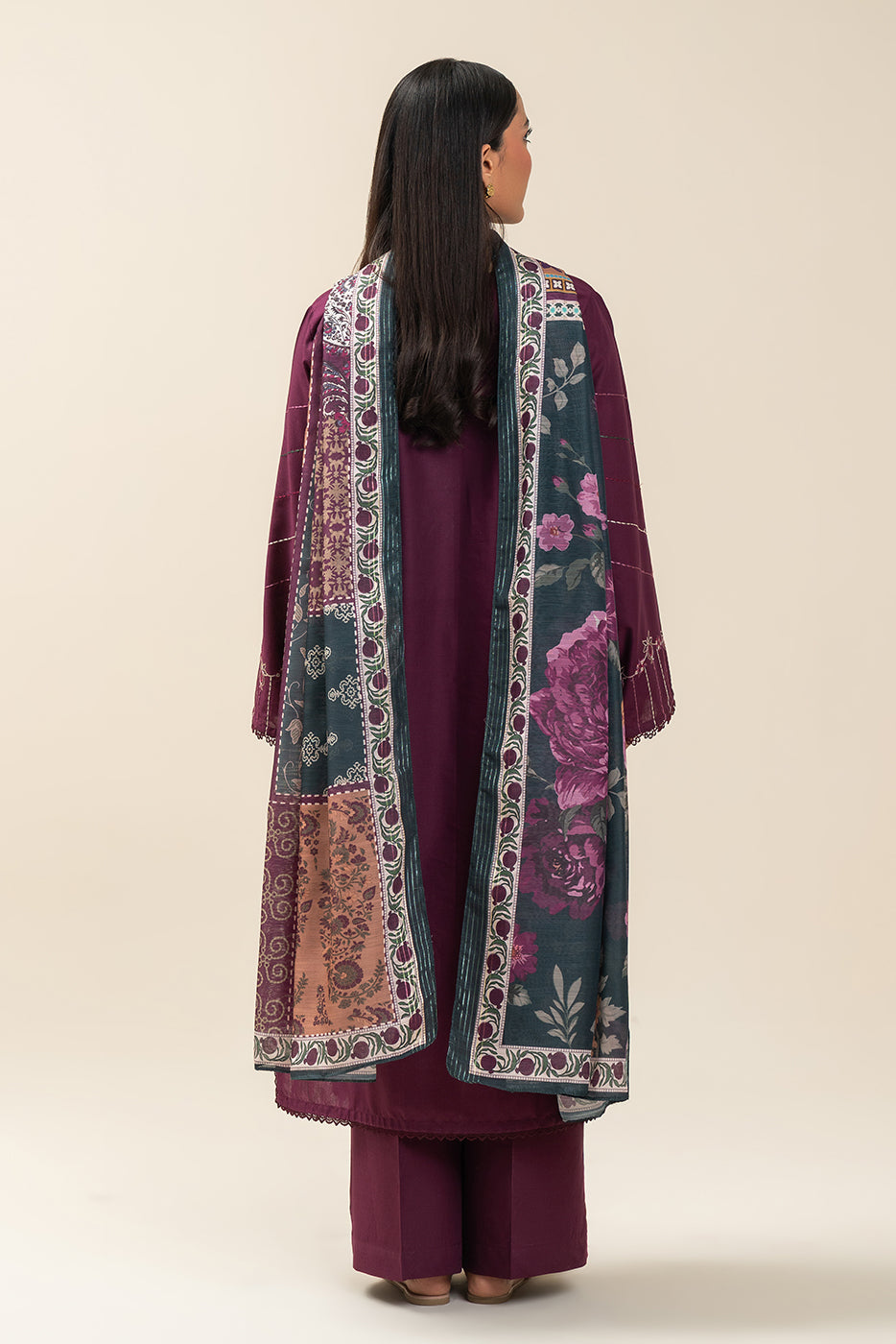 3 PIECE EMBROIDERED LAWN SUIT-PLUM JEWEL (UNSTITCHED)