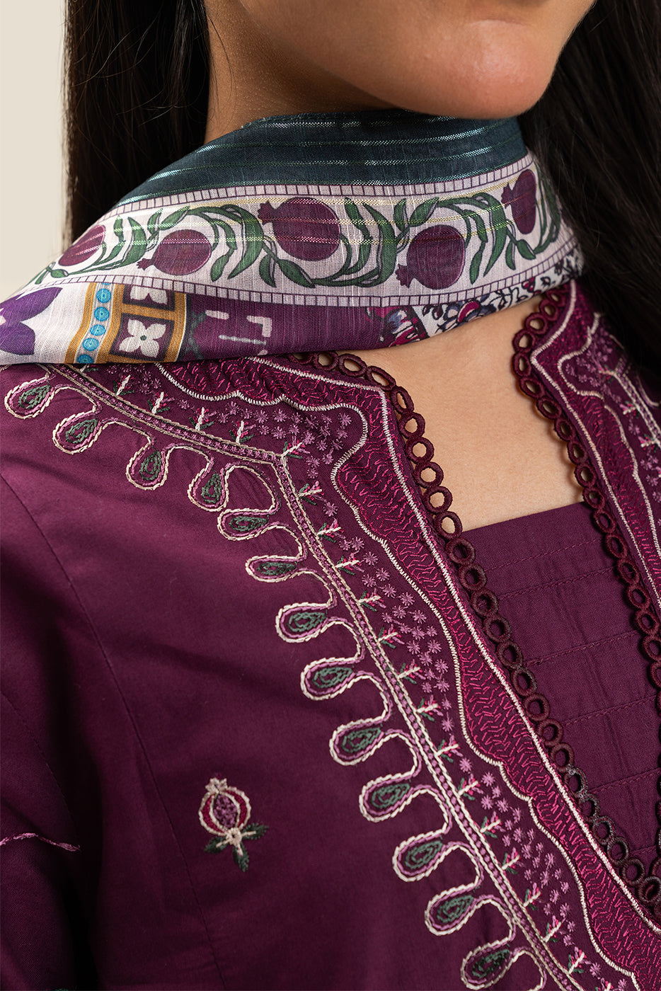 3 PIECE EMBROIDERED LAWN SUIT-PLUM JEWEL (UNSTITCHED)