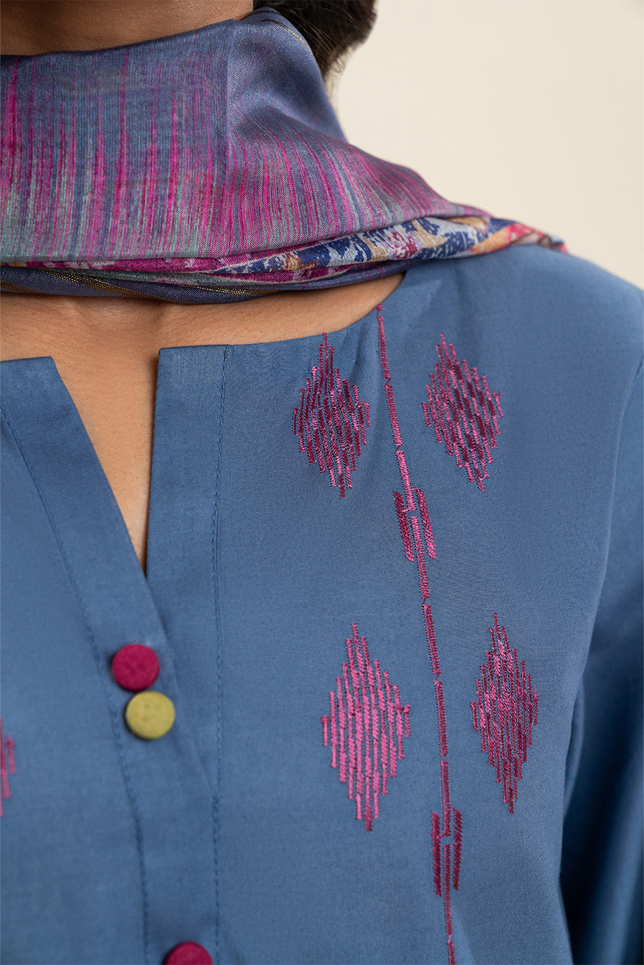 3 PIECE EMBROIDERED LAWN SUIT-ELECTRIC VIGNETTE (UNSTITCHED)