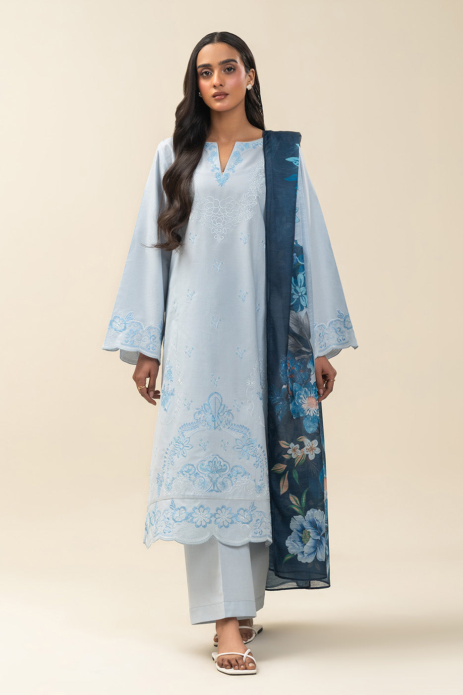 3 PIECE EMBROIDERED LAWN SUIT-FADED BREEZE (UNSTITCHED)