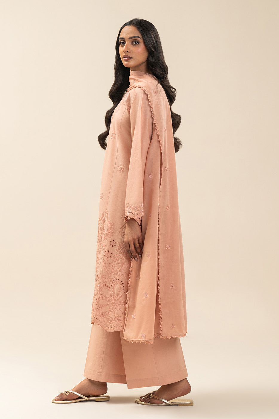 3 PIECE EMBROIDERED LAWN SUIT-INCARNADINE (UNSTITCHED)