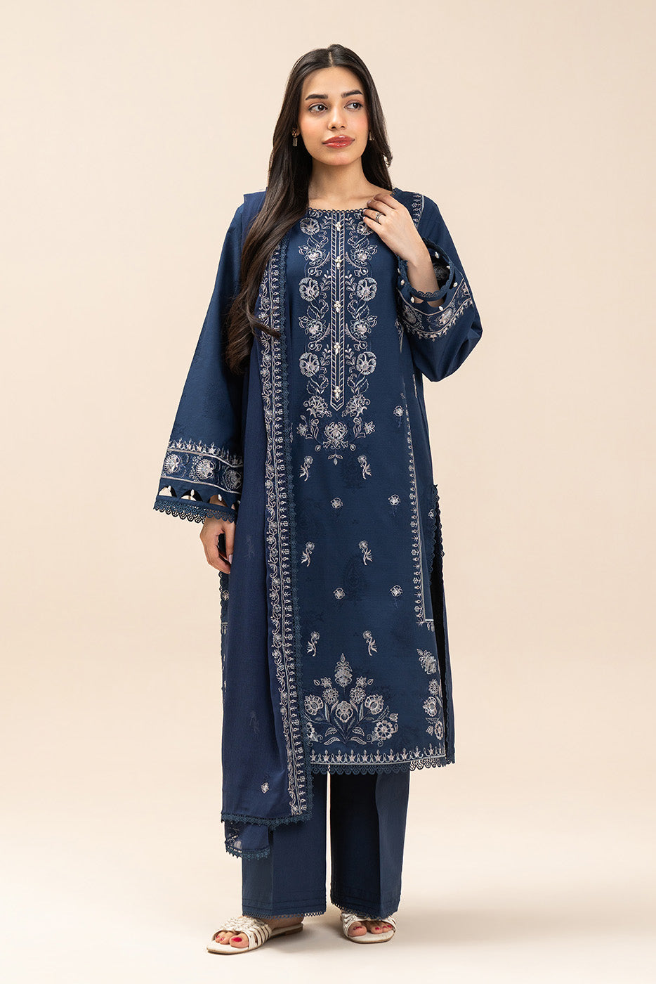 3 PIECE EMBROIDERED SELF JACQUARD SUIT-LUNAR THREAD (UNSTITCHED)