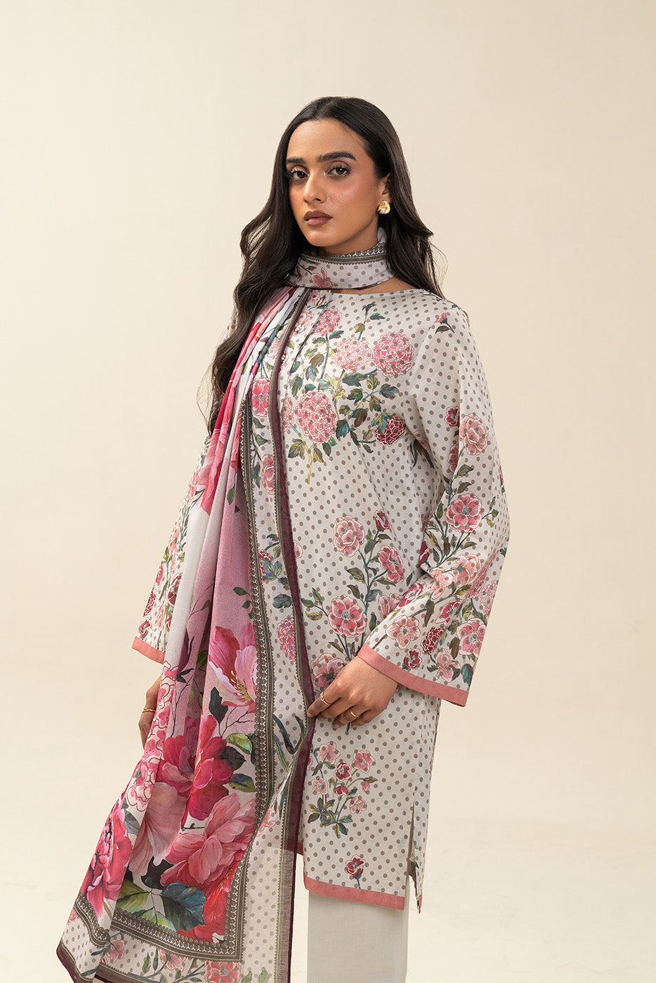 3 PIECE PRINTED LAWN SUIT-ENCHANTED BLOOM (UNSTITCHED)