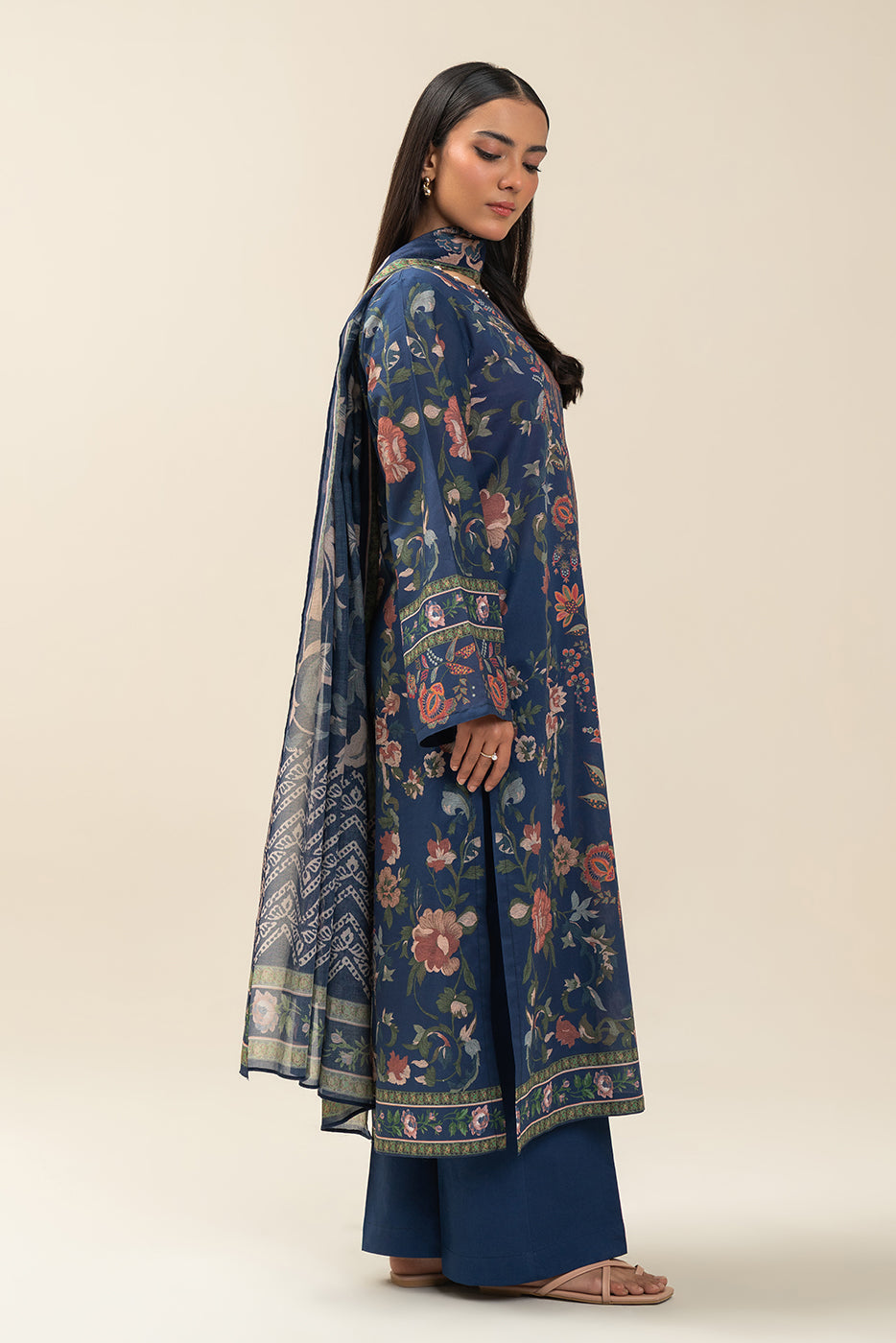 3 PIECE PRINTED LAWN SUIT-NIGHT EDEN (UNSTITCHED)