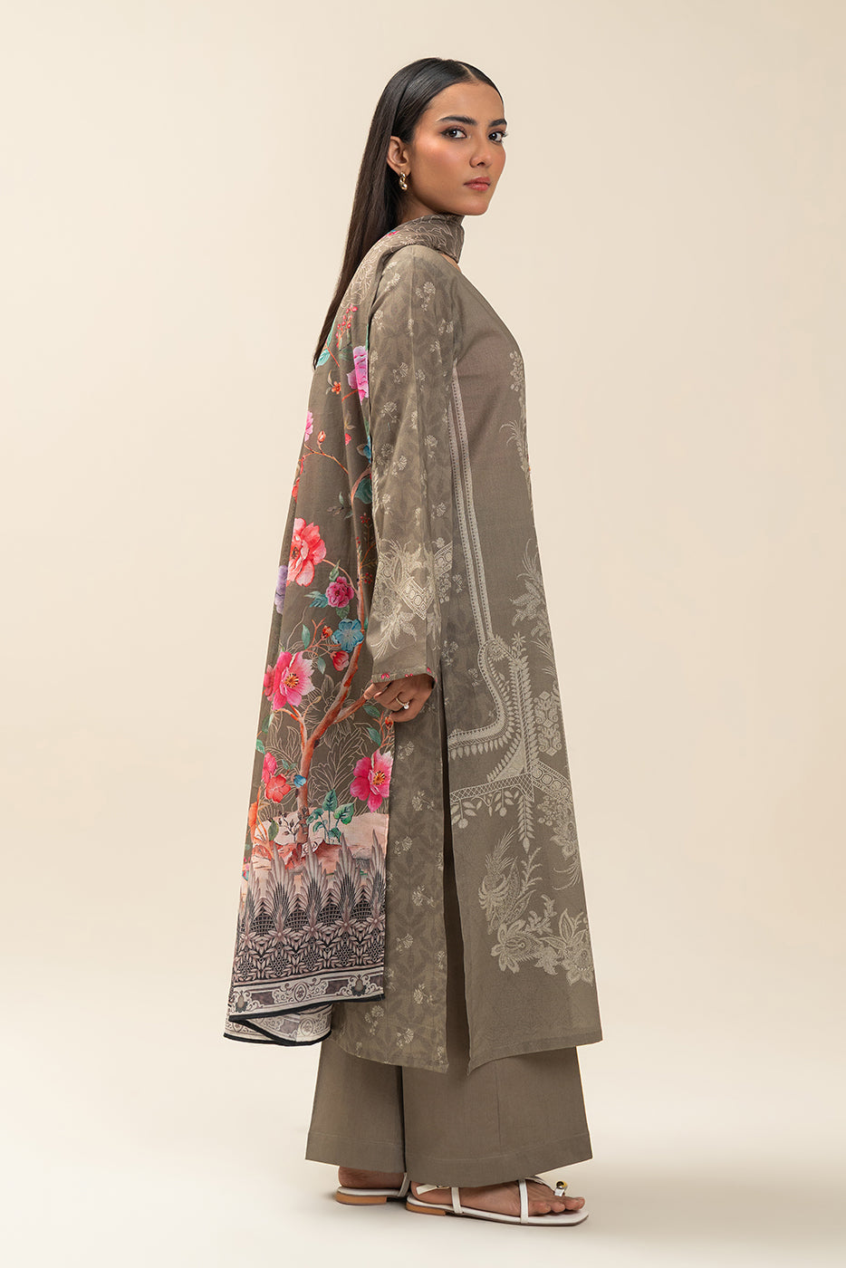 3 PIECE PRINTED LAWN SUIT-FLORA BLUSH (UNSTITCHED)