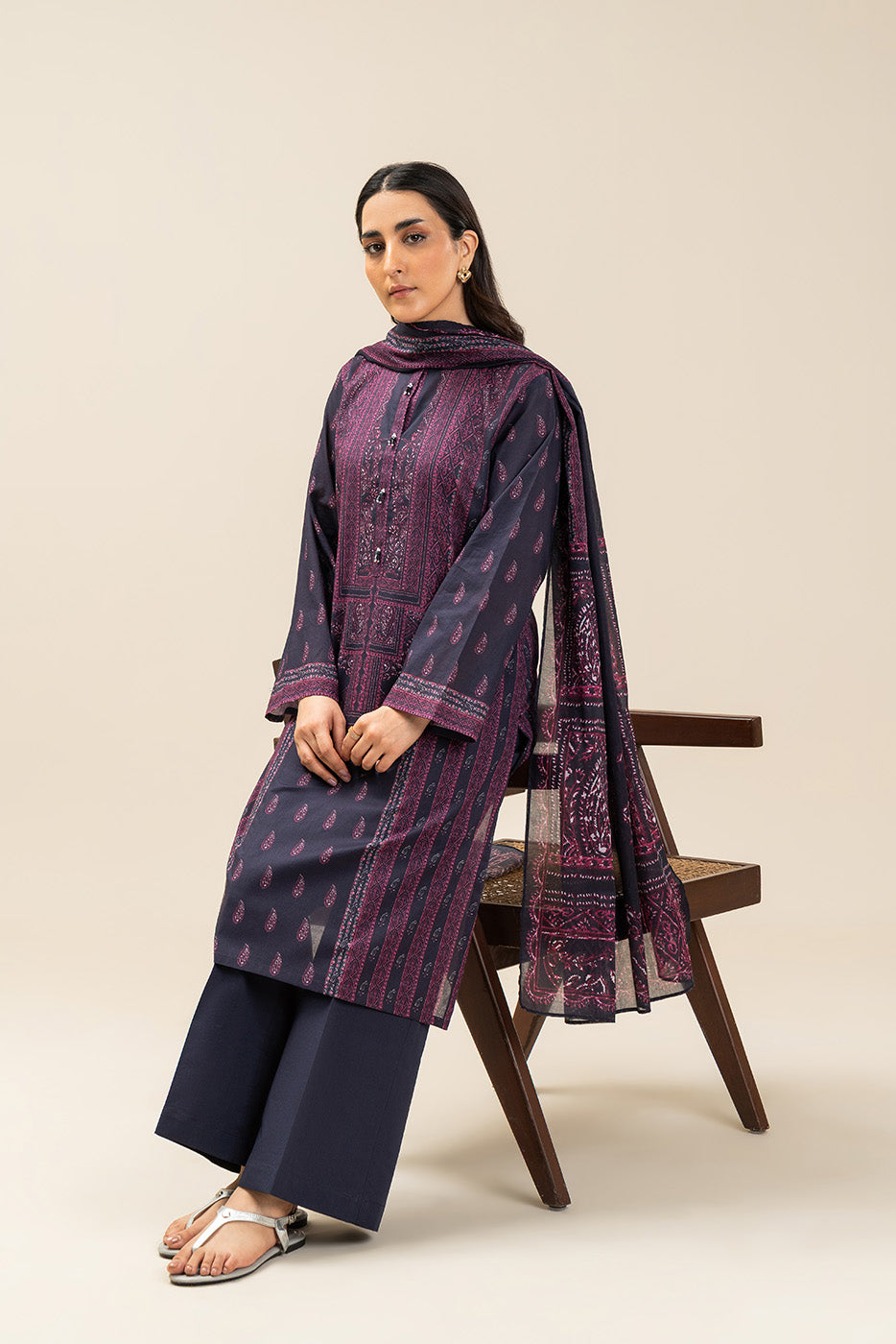 3 PIECE PRINTED LAWN SUIT-RETRO BLUE (UNSTITCHED)