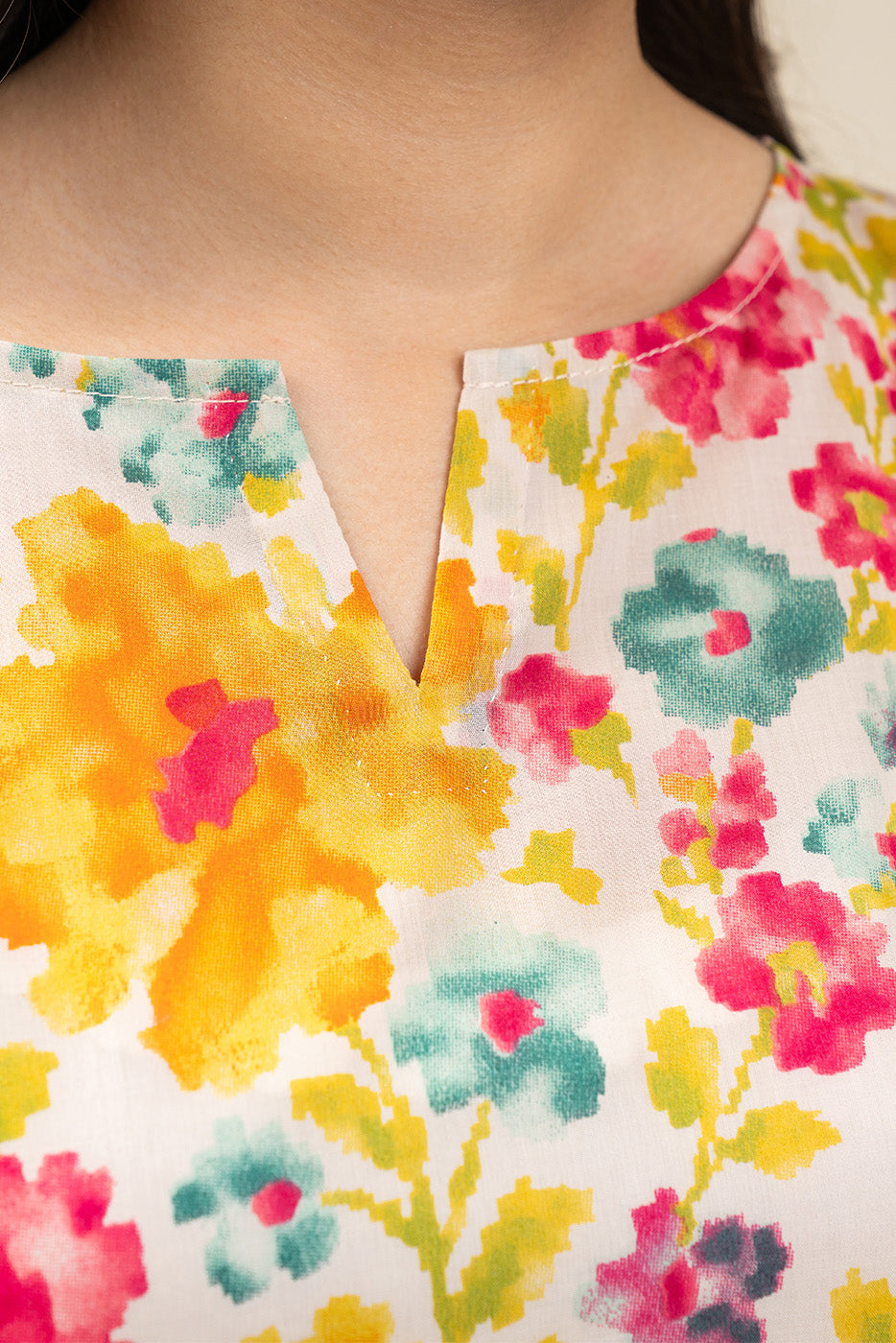 3 PIECE PRINTED LAWN SUIT-EACLANTED GARDEN (UNSTITCHED)