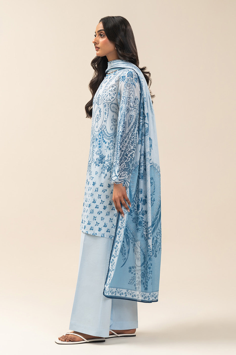 3 PIECE PRINTED LAWN SUIT-AZUL AURA (UNSTITCHED)