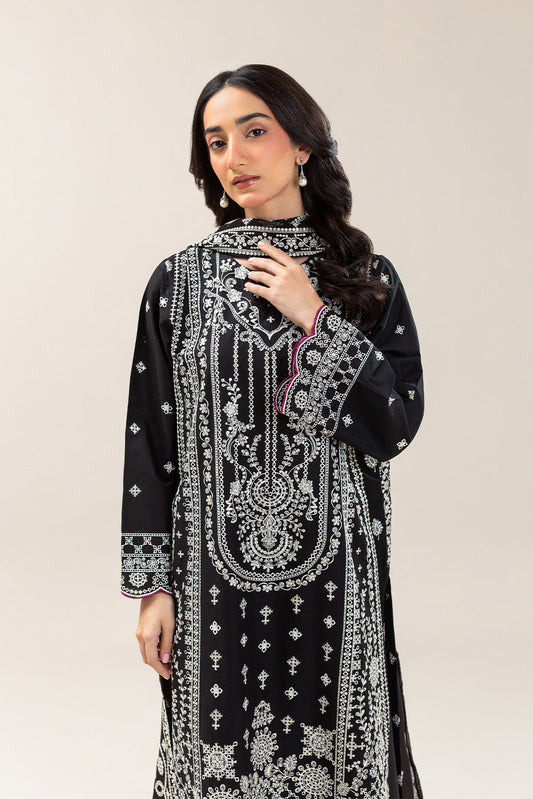 3 PIECE EMBROIDERED LAWN SUIT (LUXURY PRET)