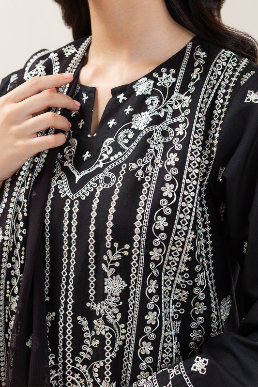3 PIECE EMBROIDERED LAWN SUIT (LUXURY PRET)