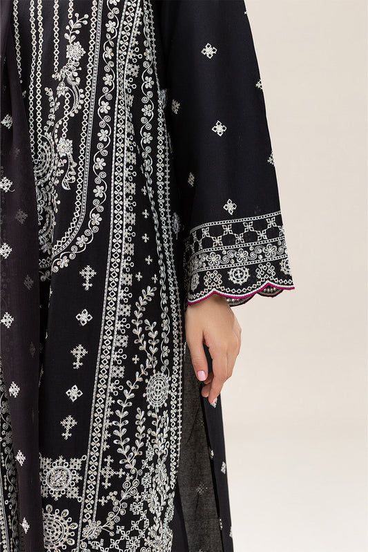 3 PIECE EMBROIDERED LAWN SUIT (LUXURY PRET)