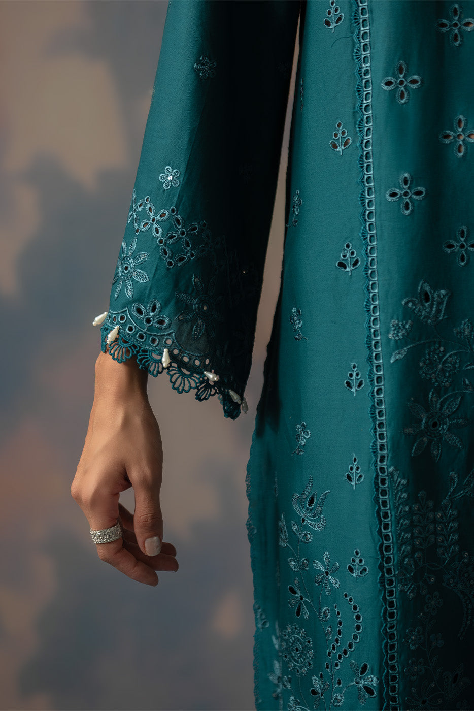 3 PIECE EMBROIDERED LAWN SUIT-TEAL OPULENCE (UNSTITCHED)