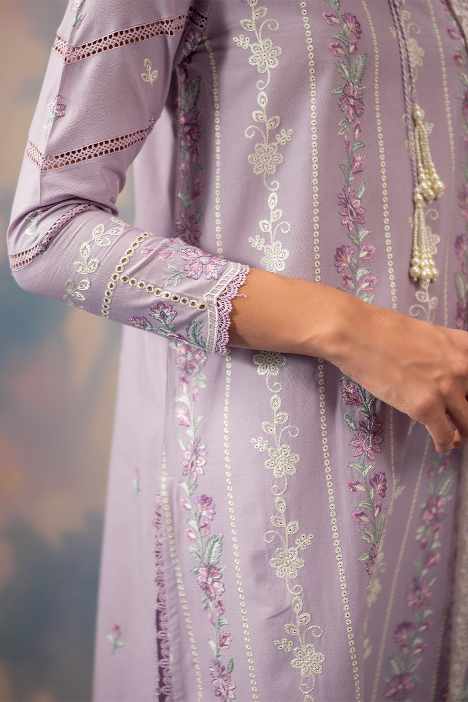 3 PIECE EMBROIDERED LAWN SUIT-LAVENDER LUXE (UNSTITCHED)