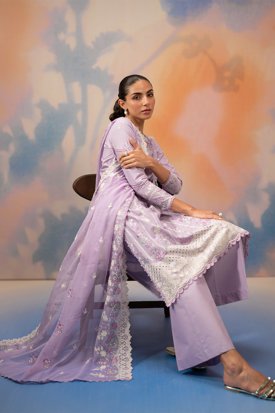 3 PIECE EMBROIDERED LAWN SUIT-LAVENDER LUXE (UNSTITCHED)