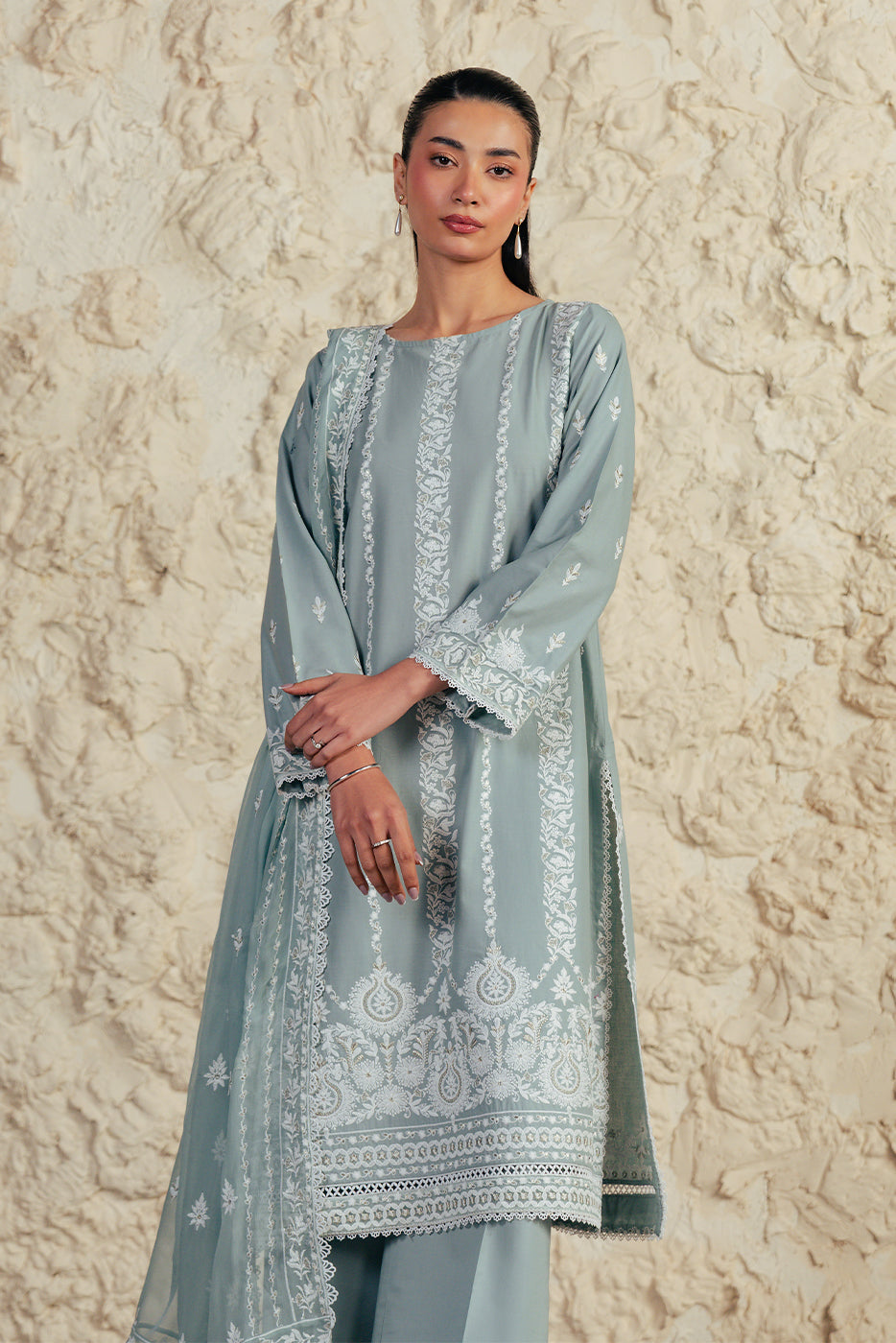 3 PIECE EMBROIDERED LAWN SUIT-MISTY JADE (UNSTITCHED)