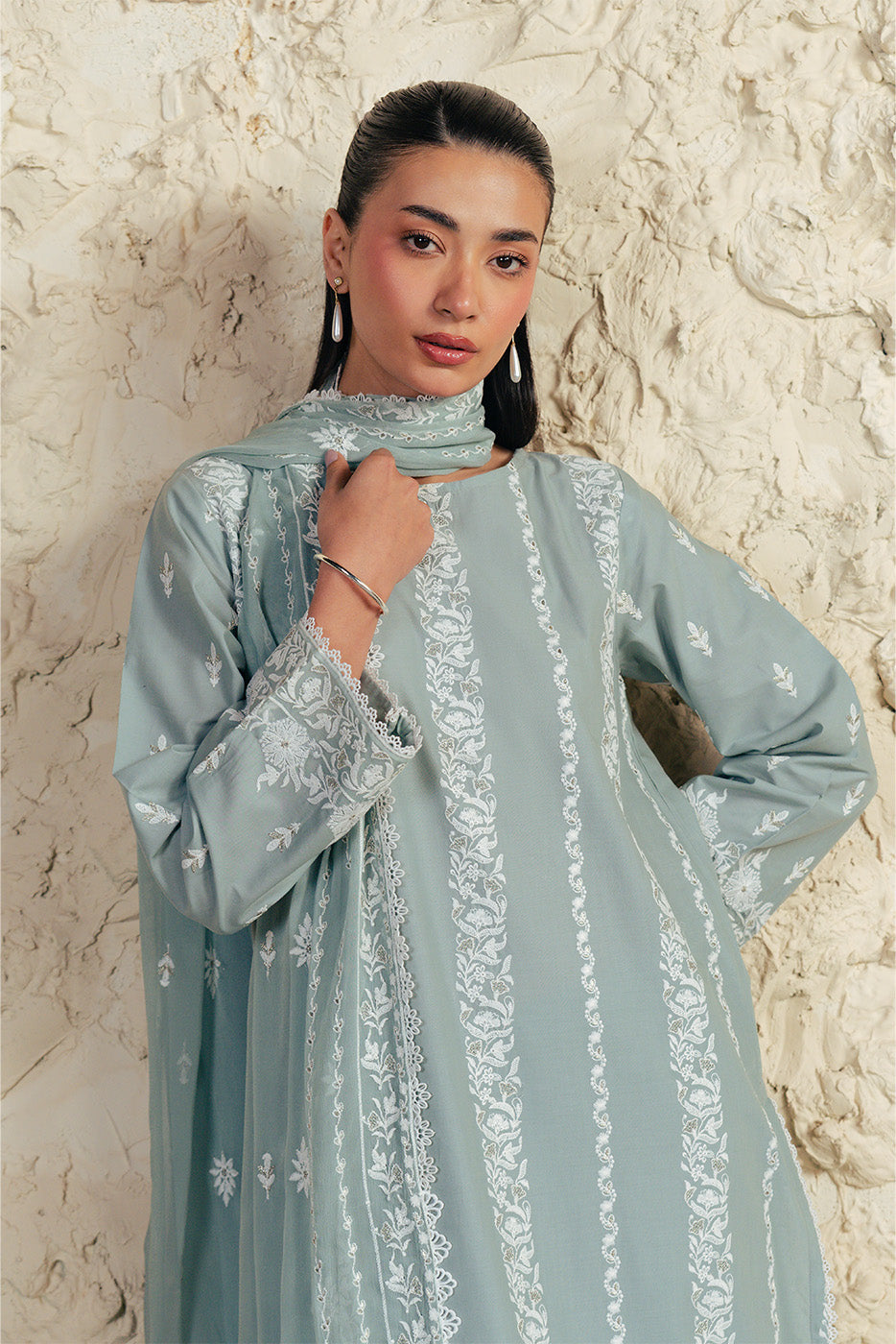 3 PIECE EMBROIDERED LAWN SUIT-MISTY JADE (UNSTITCHED)
