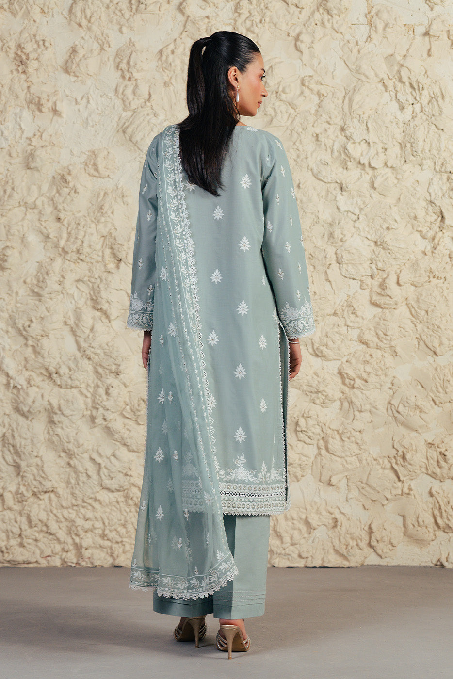 3 PIECE EMBROIDERED LAWN SUIT-MISTY JADE (UNSTITCHED)