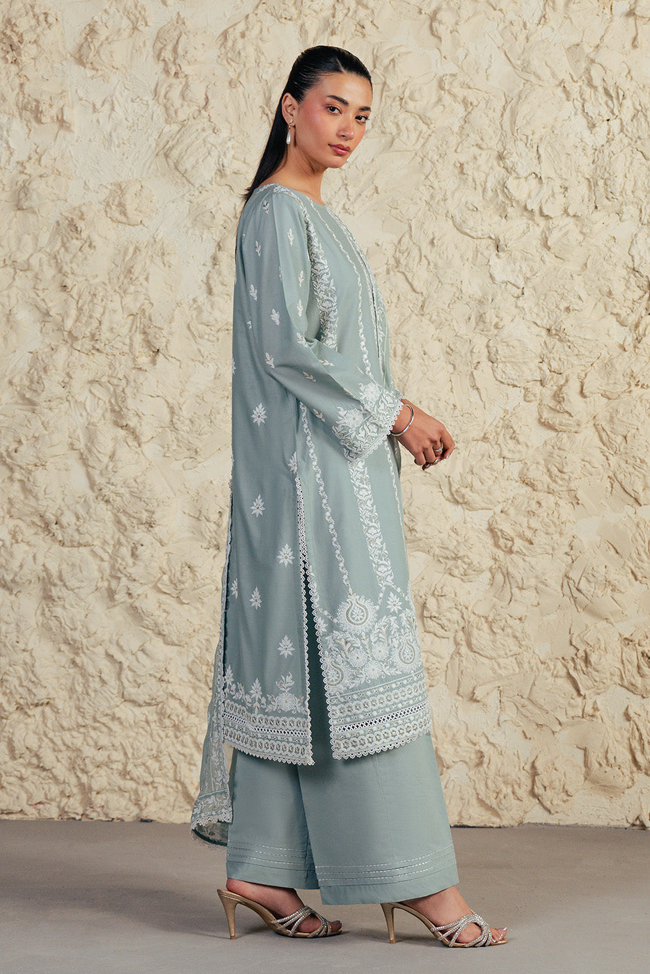 3 PIECE EMBROIDERED LAWN SUIT-MISTY JADE (UNSTITCHED)