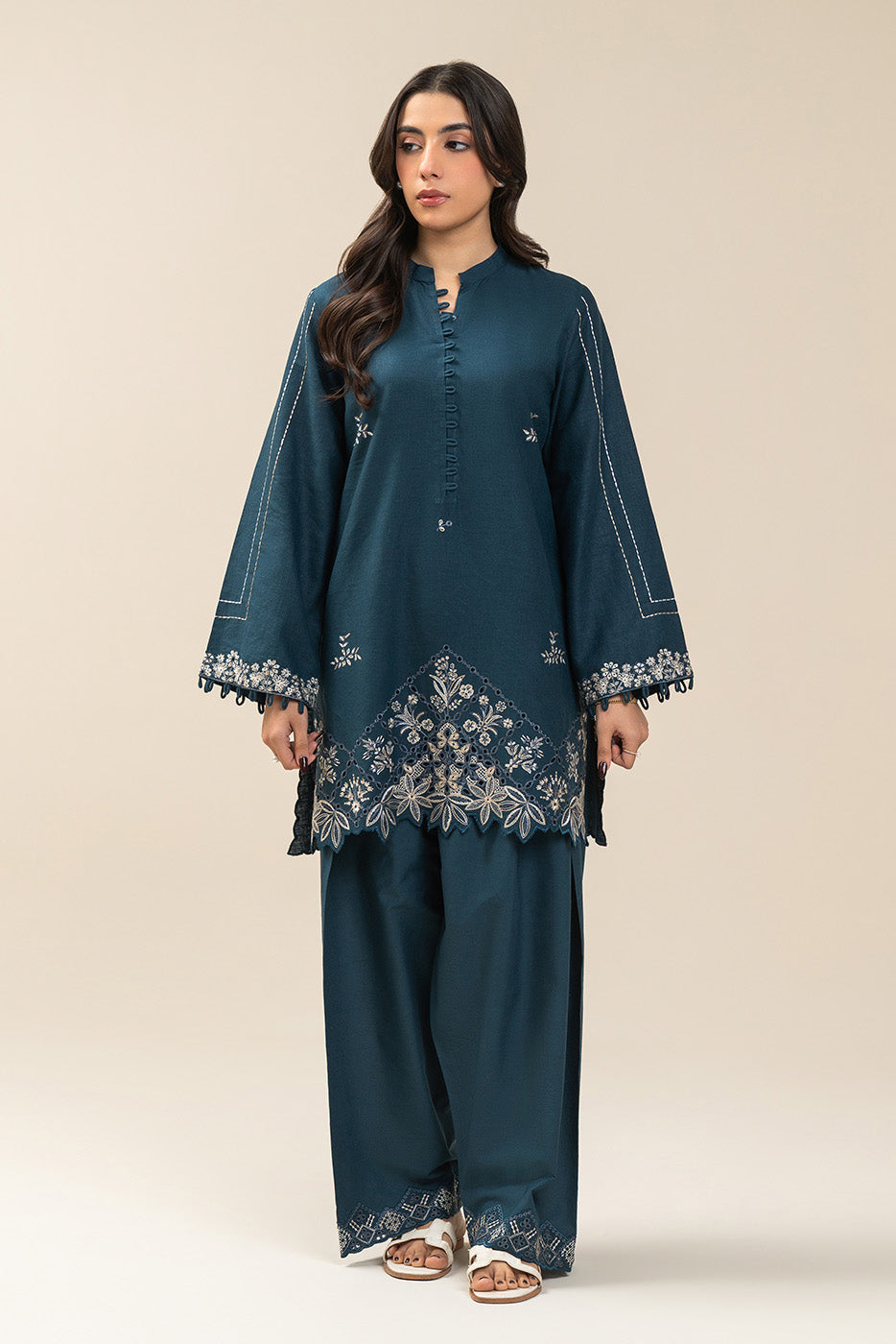 2 PIECE EMBROIDERED  TEXTURED LAWN SUIT-TEAL VERVE (UNSTITCHED)
