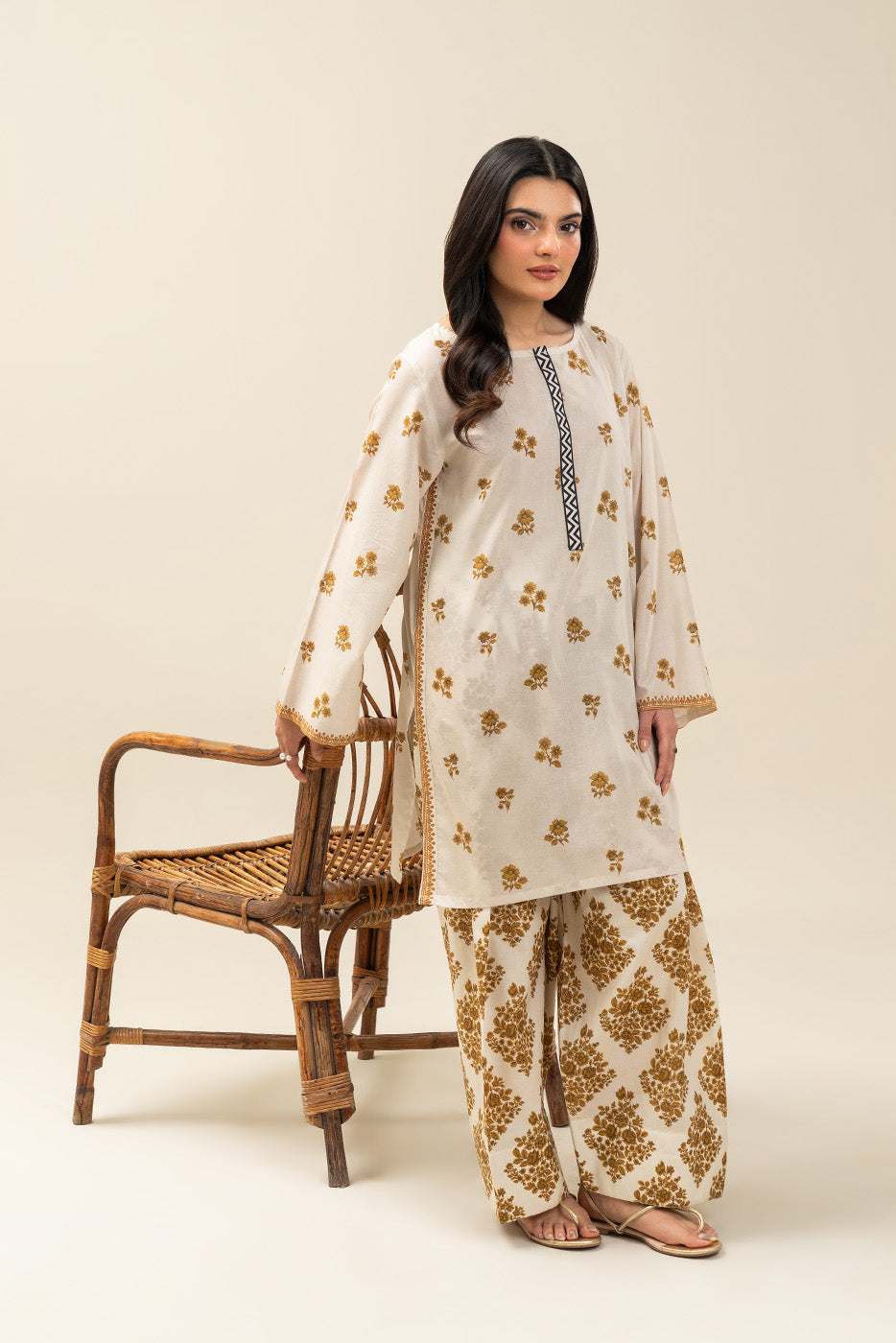 2 PIECE PRINTED LAWN SUIT-SUNNY BLAZE (UNSTITCHED)