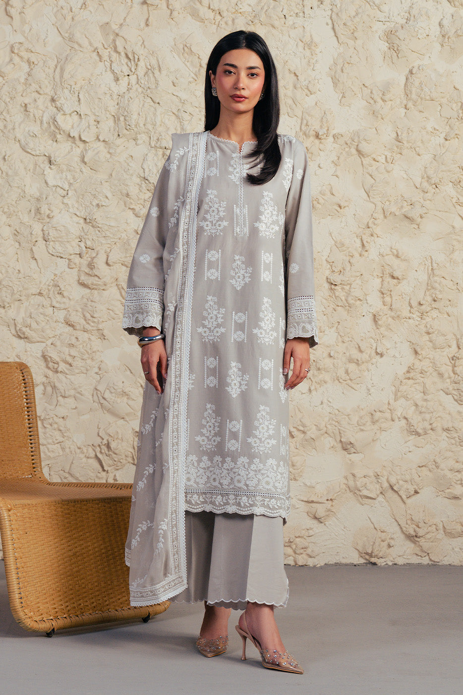 3 PIECE EMBROIDERED LAWN SUIT-GREY GRANITE (UNSTITCHED)