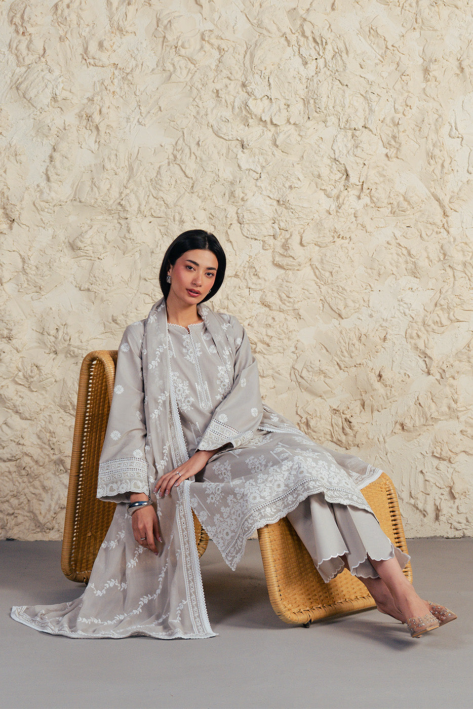 3 PIECE EMBROIDERED LAWN SUIT-GREY GRANITE (UNSTITCHED)